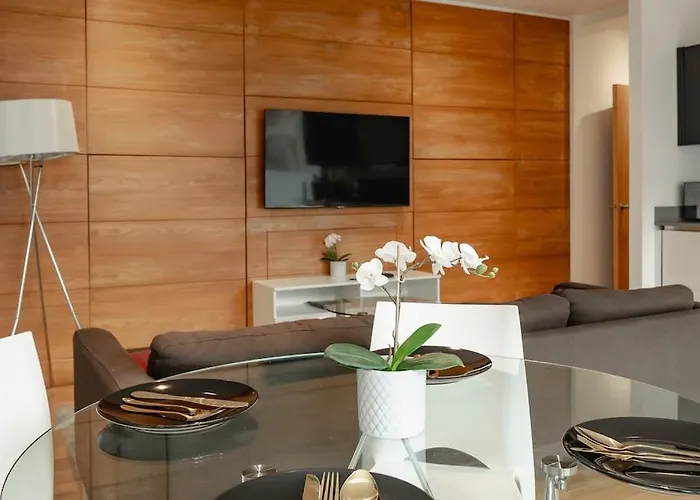Stylish Central Apartment 4 Mins From Station